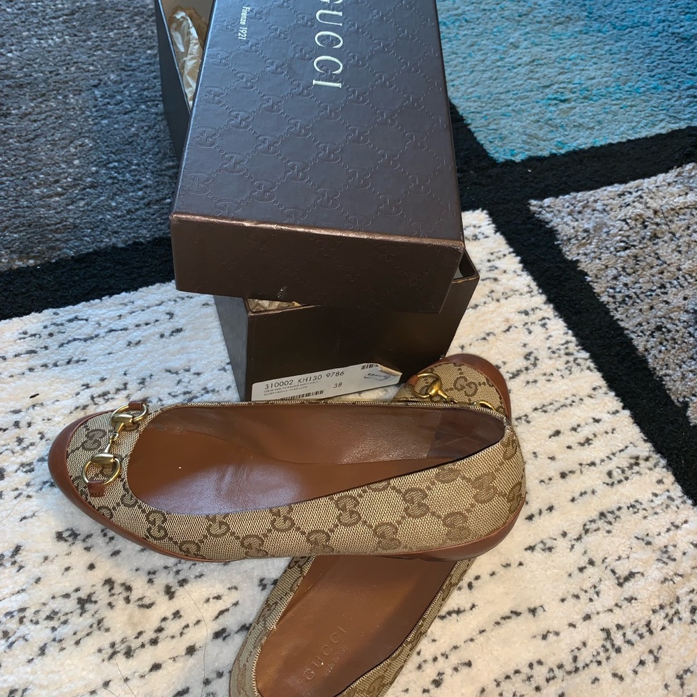 Gucci shoes